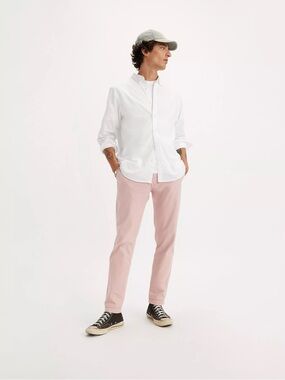 NWT Levi’s Men’s XX Chino EZ in pink